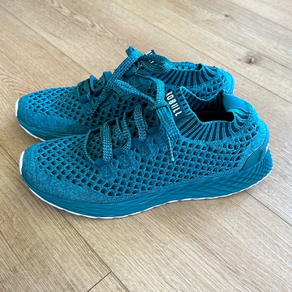 NOBULL mesh runner-NWT- deep teal